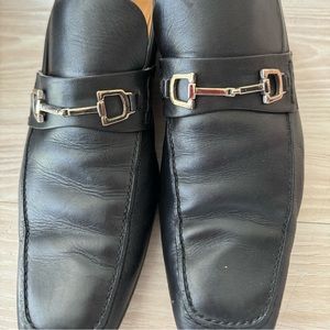 Men’s dress shoes